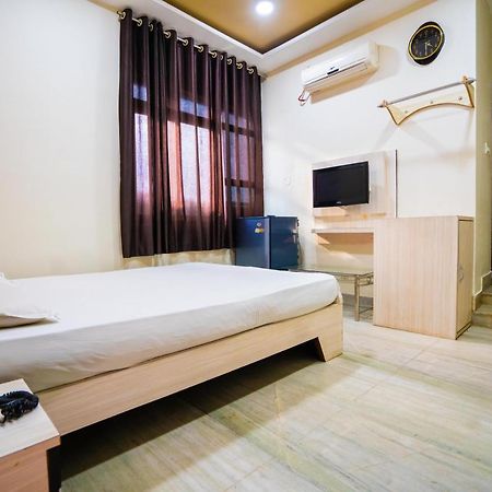 Hotel Shakun Bhilai ภายนอก รูปภาพ